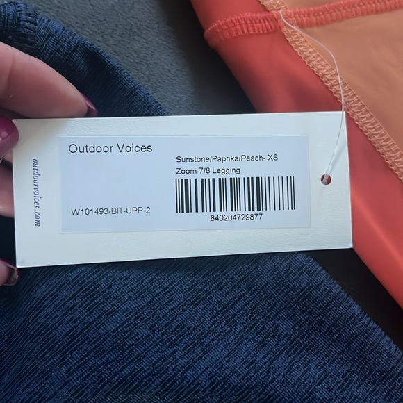 OUTDOOR VOICES LEGGINGS - Picture 3 of 8